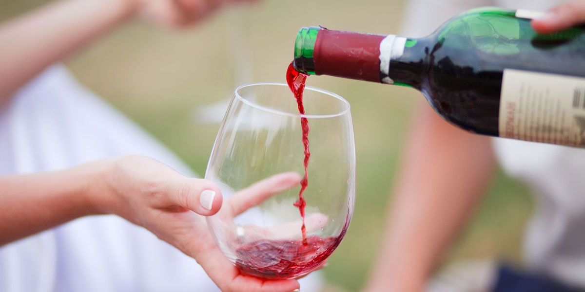 Join a wine club | 21 Best Ways to Meet New Friends in a New City